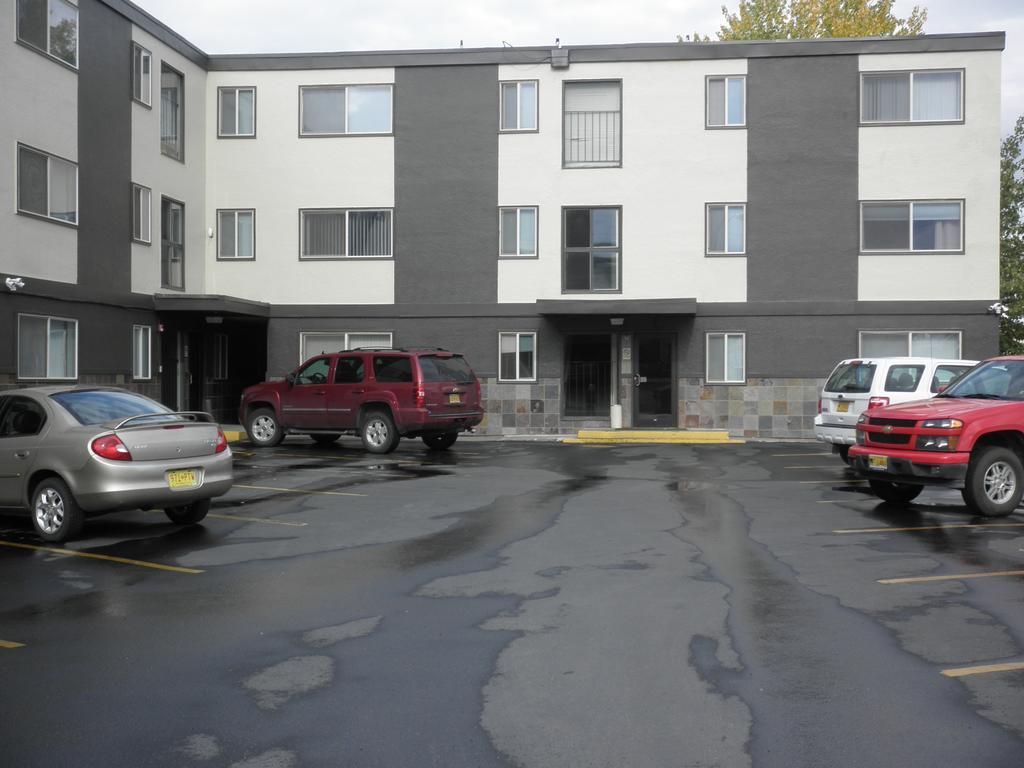 Anchorage Uptown Suites Eksteriør bilde