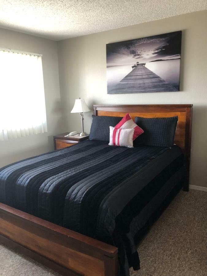 Anchorage Uptown Suites Eksteriør bilde