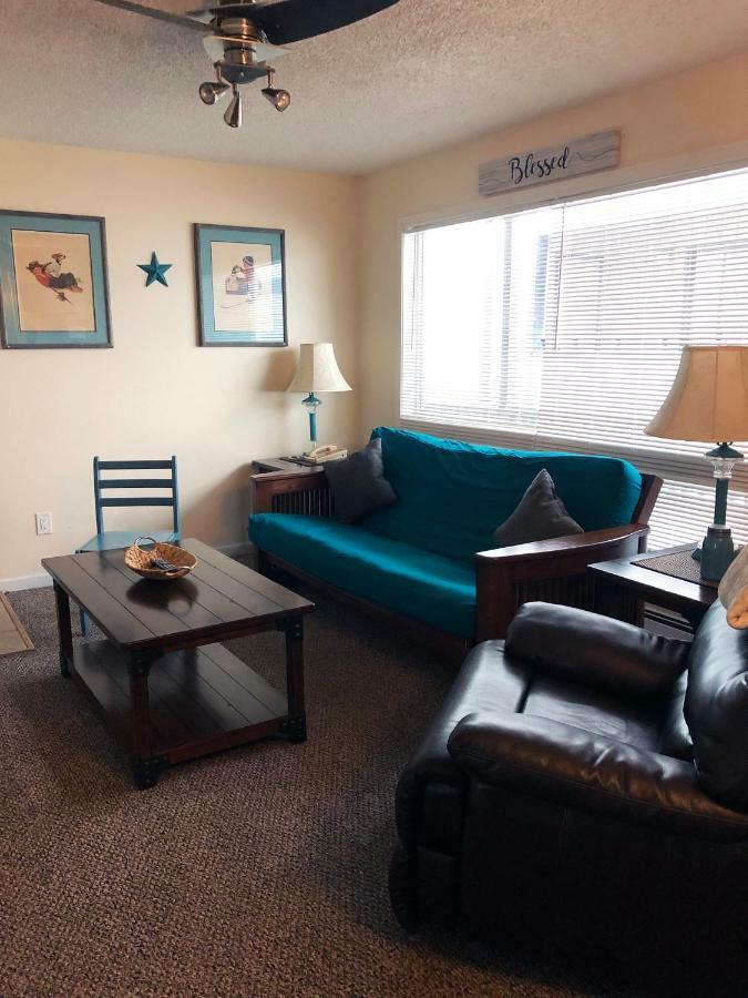Anchorage Uptown Suites Eksteriør bilde